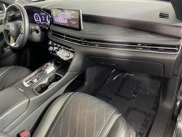 Photo of 2023 Mineral Black INFINITI QX60