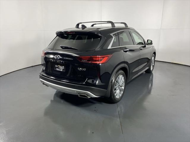Photo of 2025 Black Obsidian INFINITI QX50