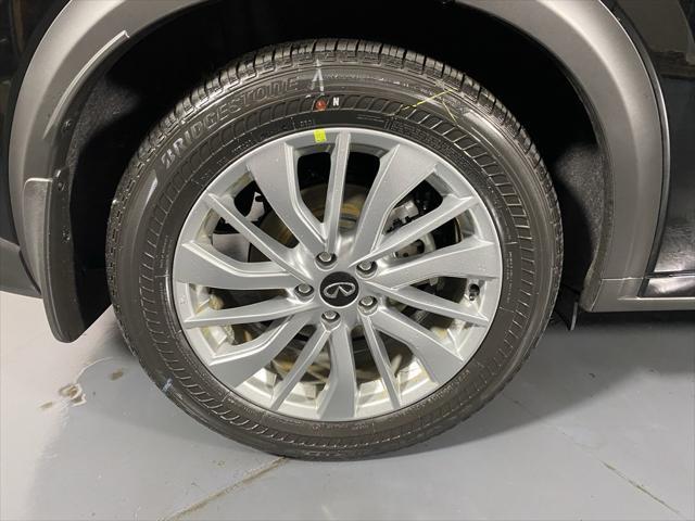 Photo of 2025 Black Obsidian INFINITI QX50