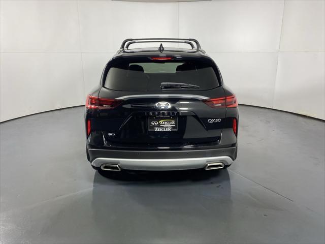 Photo of 2025 Black Obsidian INFINITI QX50