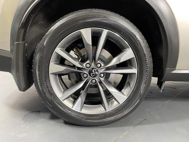 Photo of 2023 Warm Titanium INFINITI QX60