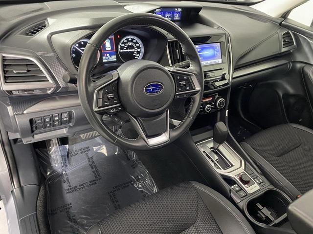 Photo of 2022 Ice Silver Metallic Subaru Forester