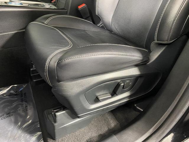 Photo of 2023 Black Metallic Ford Explorer