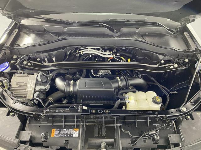 Photo of 2023 Black Metallic Ford Explorer