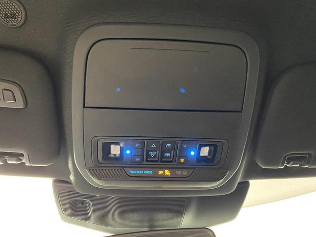Photo of 2023 Black Metallic Ford Explorer