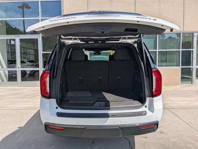Photo of 2023 Summit White GMC Yukon