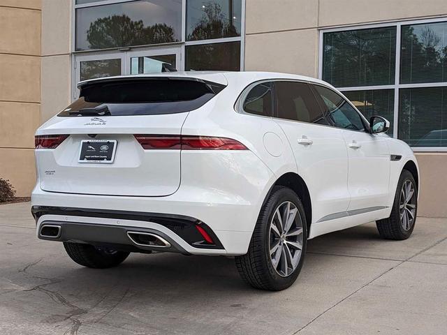 Photo of 2024 Fuji White Jaguar F-PACE