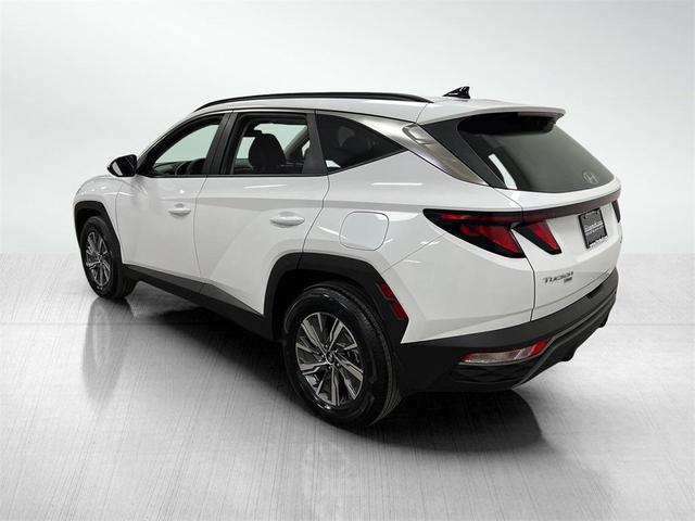 Photo of 2024 White Pearl Hyundai TUCSON Hybrid