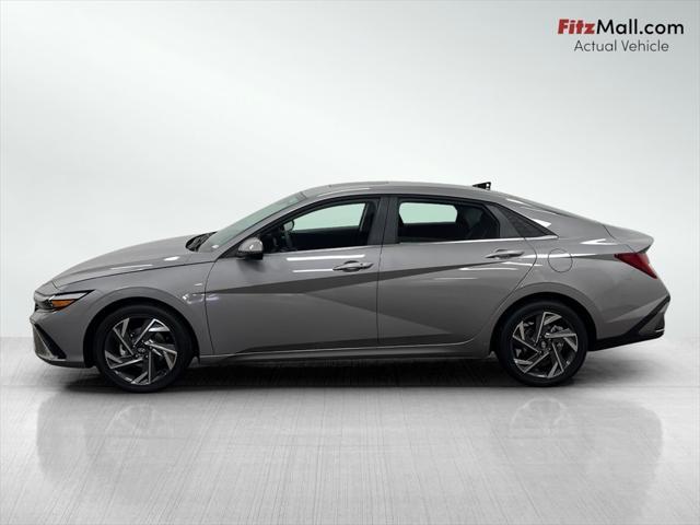 Photo of 2025 Fluid Metal Hyundai ELANTRA