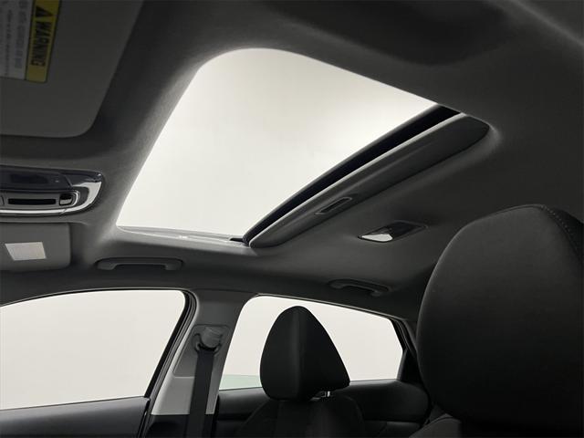 Photo of 2025 Fluid Metal Hyundai ELANTRA