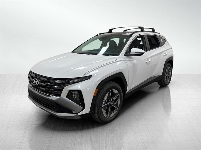 Photo of 2025 Creamy White Pearl Hyundai TUCSON Hybrid