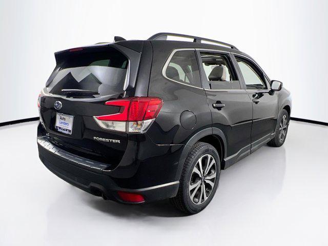 Photo of 2021 Crystal Black Silica Subaru Forester