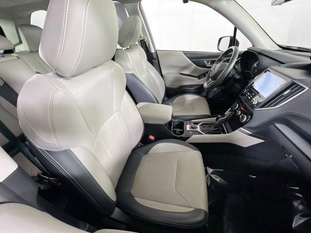 Photo of 2021 Crystal Black Silica Subaru Forester