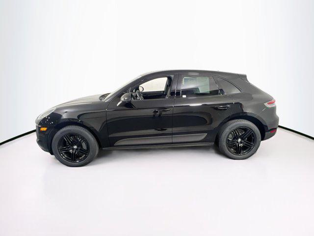 Photo of 2021 Black Porsche Macan