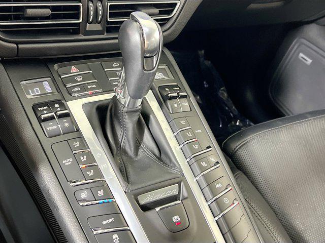 Photo of 2021 Black Porsche Macan