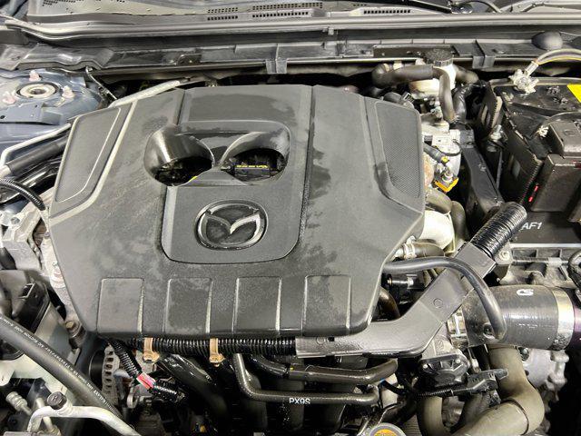 Photo of 2023 Machine Gray Metallic Mazda Mazda3