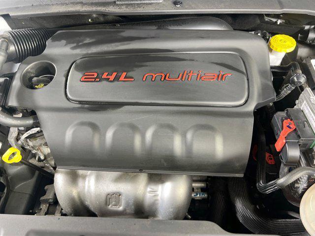 Photo of 2022 Bright White Clearcoat Jeep Compass