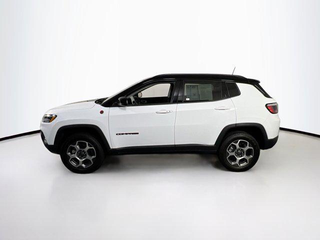 Photo of 2022 Bright White Clearcoat Jeep Compass