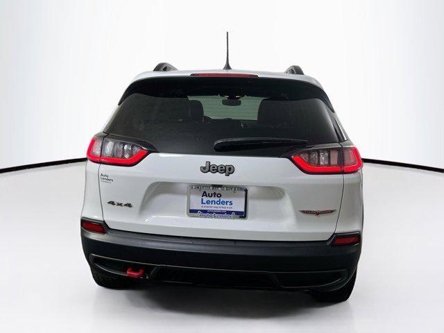 Photo of 2022 Bright White Clearcoat Jeep Cherokee