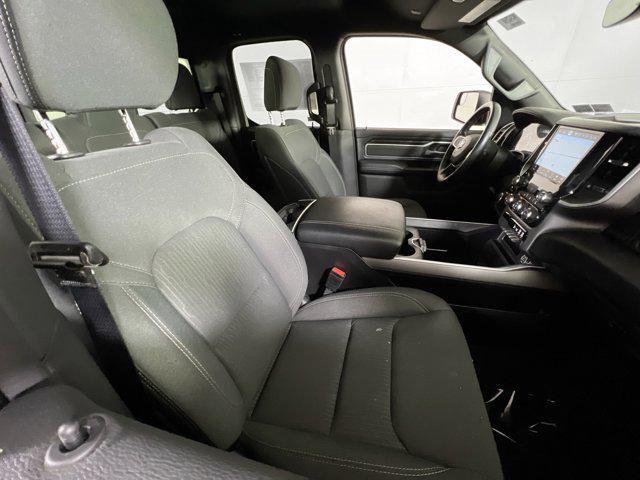 Photo of 2022 Granite Crystal Metallic Clearcoat RAM 1500