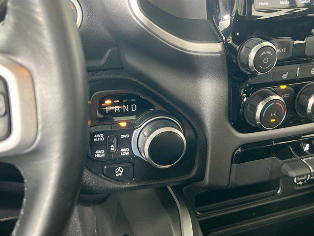 Photo of 2022 Granite Crystal Metallic Clearcoat RAM 1500