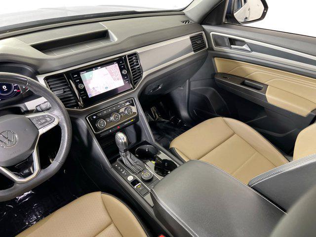 Photo of 2022 Tourmaline Blue Metallic Volkswagen Atlas Cross Sport