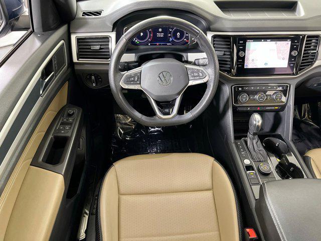 Photo of 2022 Tourmaline Blue Metallic Volkswagen Atlas Cross Sport