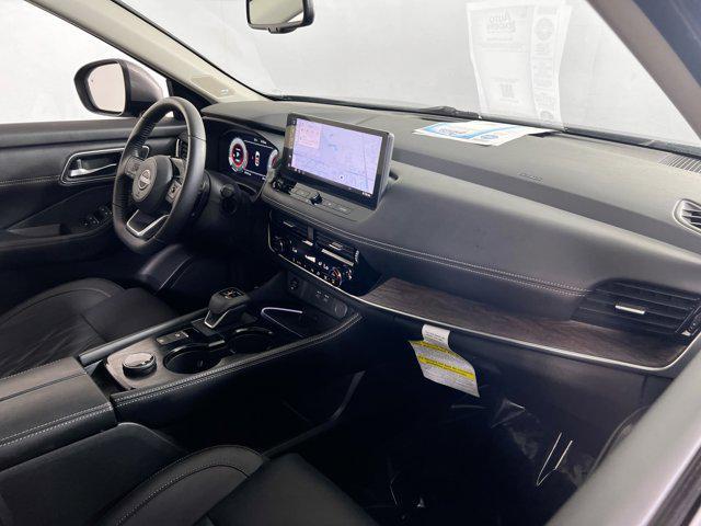 Photo of 2024 Gun Metallic Nissan Rogue