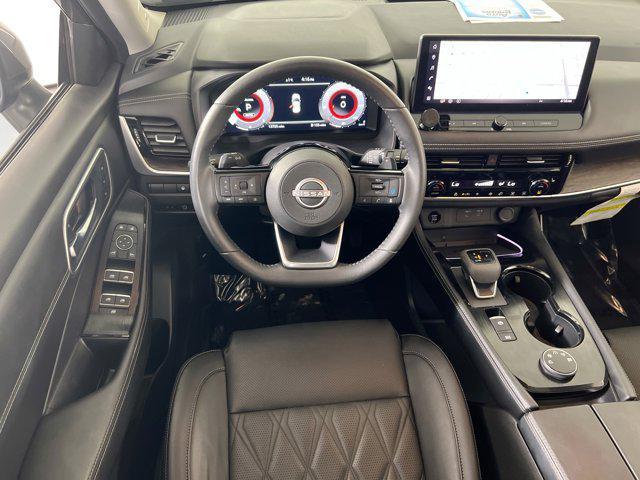 Photo of 2024 Gun Metallic Nissan Rogue