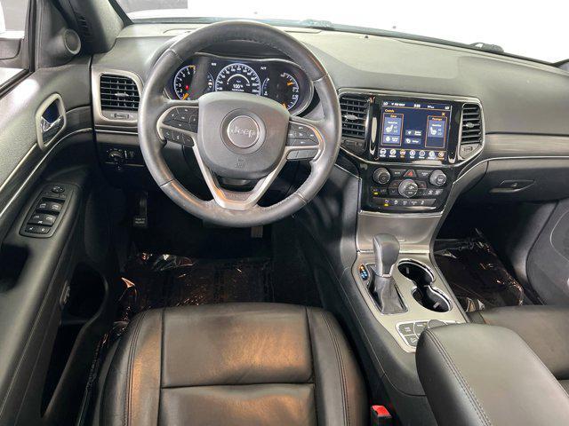 Photo of 2022 Bright White Clearcoat Jeep Grand Cherokee