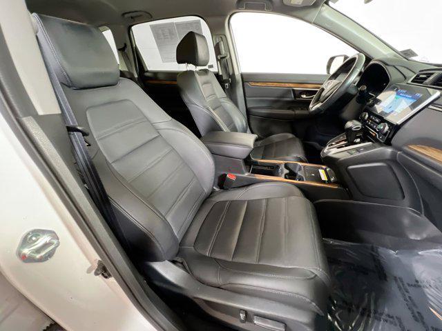 Photo of 2022 Platinum White Pearl Honda CR-V