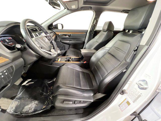 Photo of 2022 Platinum White Pearl Honda CR-V