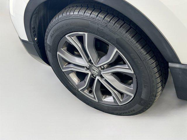 Photo of 2022 Platinum White Pearl Honda CR-V