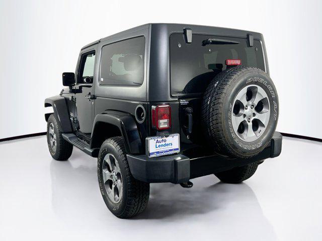Photo of 2017 Black Clearcoat Jeep Wrangler