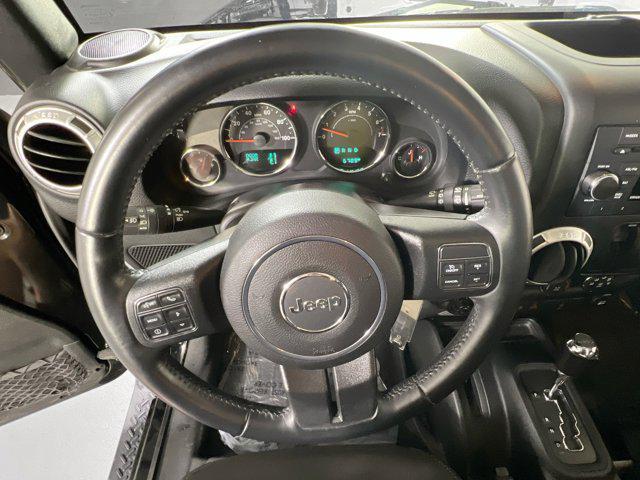Photo of 2017 Black Clearcoat Jeep Wrangler