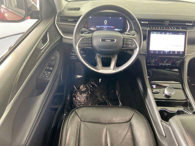 Photo of 2021 Velvet Red Pearlcoat Jeep Grand Cherokee L