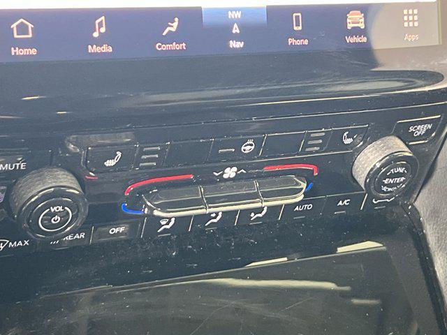 Photo of 2021 Velvet Red Pearlcoat Jeep Grand Cherokee L