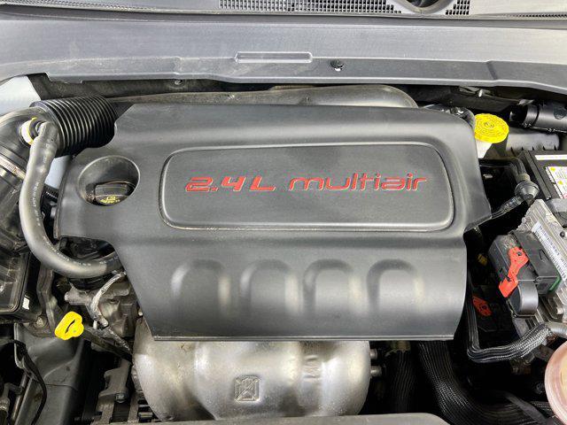 Photo of 2022 Bright White Clearcoat Jeep Compass