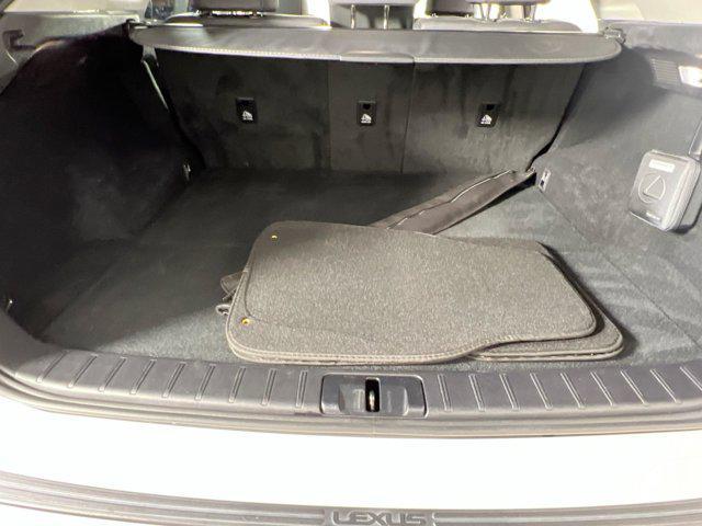 Photo of 2022 Eminent White Pearl Lexus RX 350