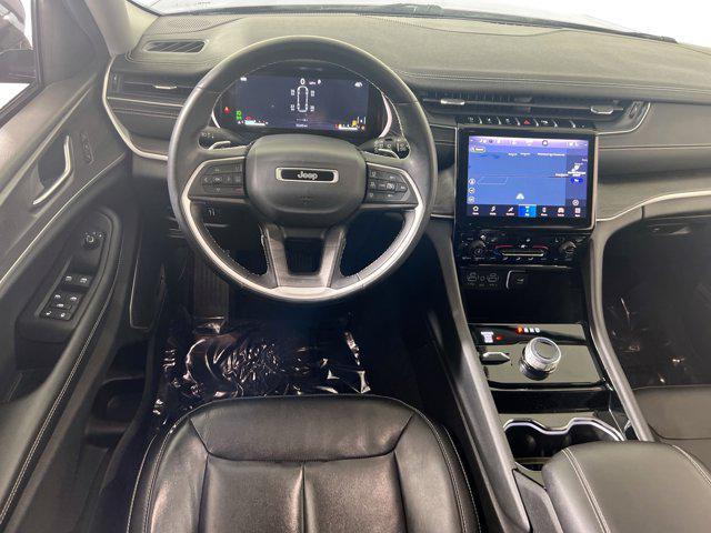 Photo of 2021 Velvet Red Pearlcoat Jeep Grand Cherokee L