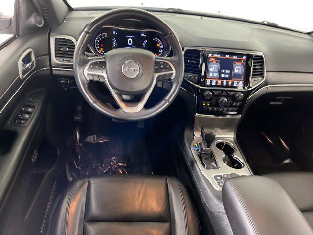 Photo of 2022 Bright White Clearcoat Jeep Grand Cherokee