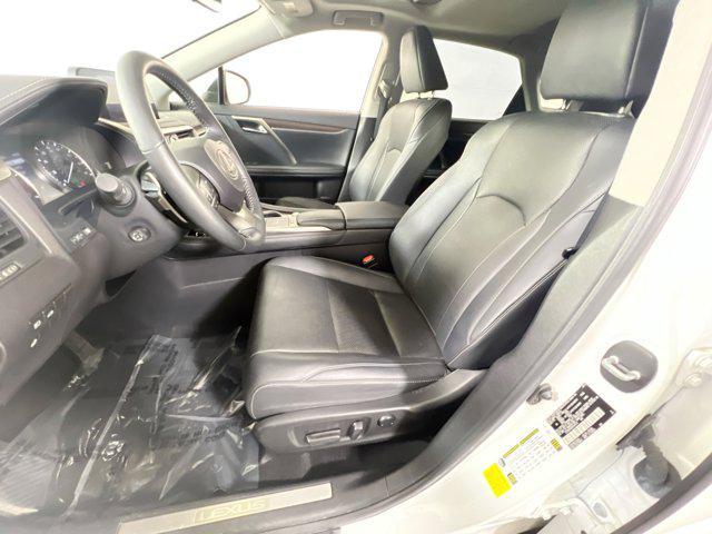 Photo of 2022 Eminent White Pearl Lexus RX 350