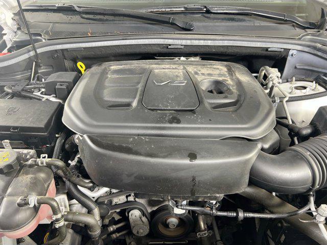 Photo of 2022 Bright White Clearcoat Jeep Grand Cherokee