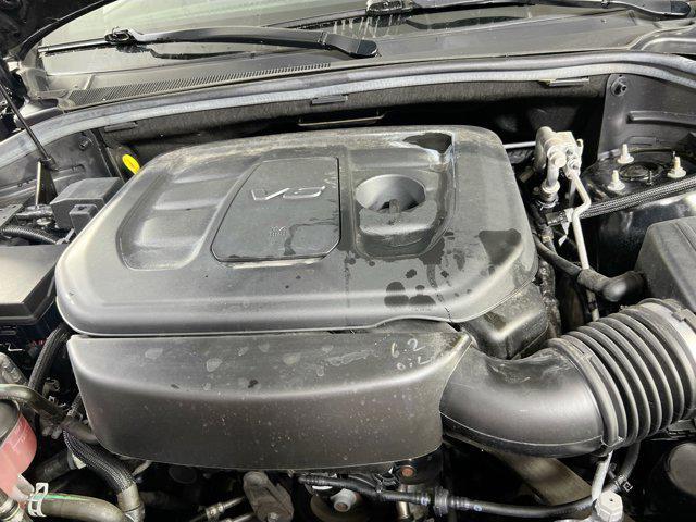 Photo of 2021 Diamond Black Crystal Pearlcoat Jeep Grand Cherokee