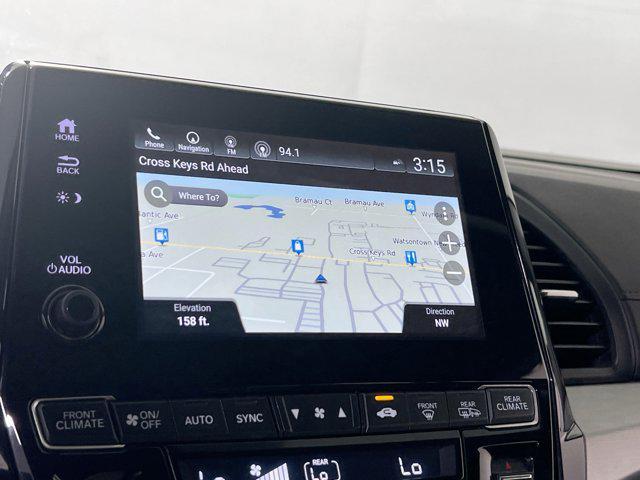 Photo of 2022 Platinum White Pearl Honda Odyssey