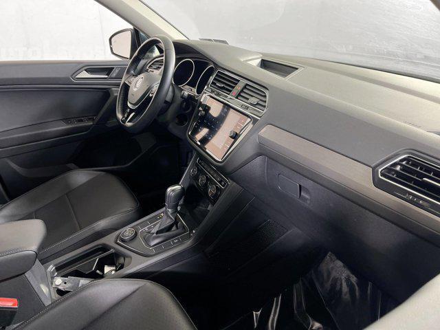 Photo of 2019 Dark Moss Green Metallic Volkswagen Tiguan