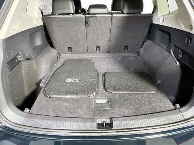 Photo of 2019 Dark Moss Green Metallic Volkswagen Tiguan