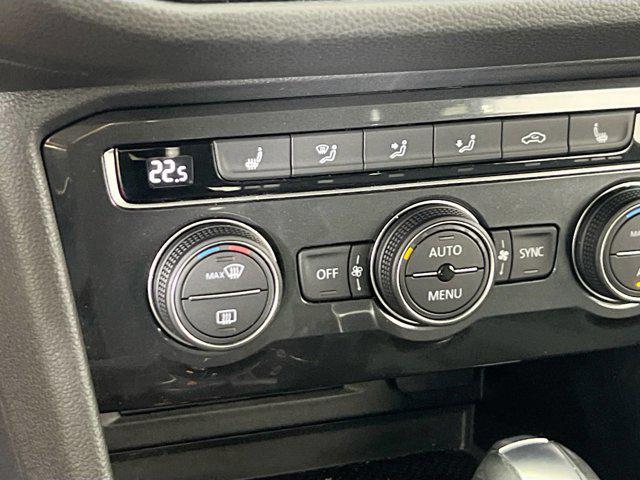 Photo of 2019 Dark Moss Green Metallic Volkswagen Tiguan