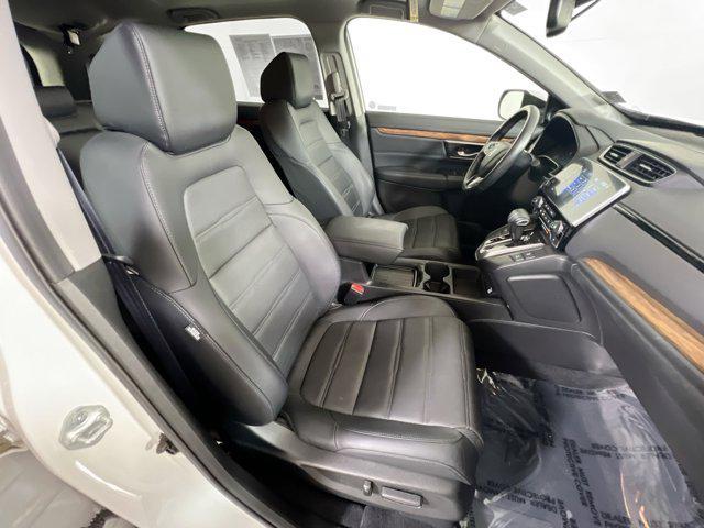 Photo of 2022 Platinum White Pearl Honda CR-V