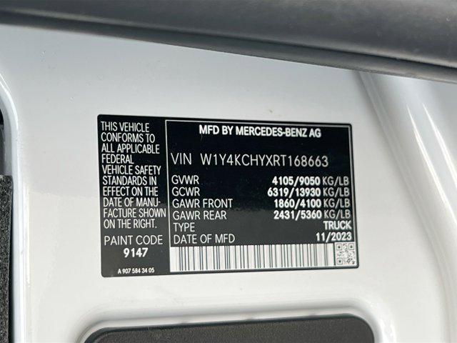 Photo of 2024 Arctic White Mercedes-Benz Sprinter 2500